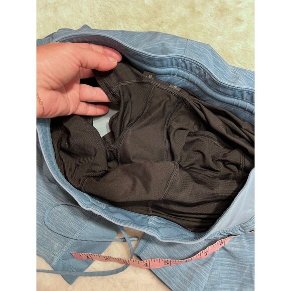 Lululemon blue lined shorts mens size XL - Picture 4 of 7
